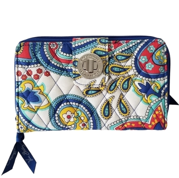 NWOT Vera Bradley Turn Lock Wallet Marina Paisley Print White/Red/Blue - Picture 1 of 9